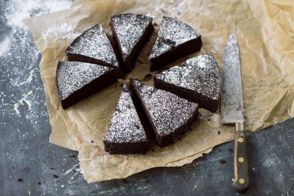 Homemade Hazelnut Gianduja Squares -Tutorial - Living Sweet Moments