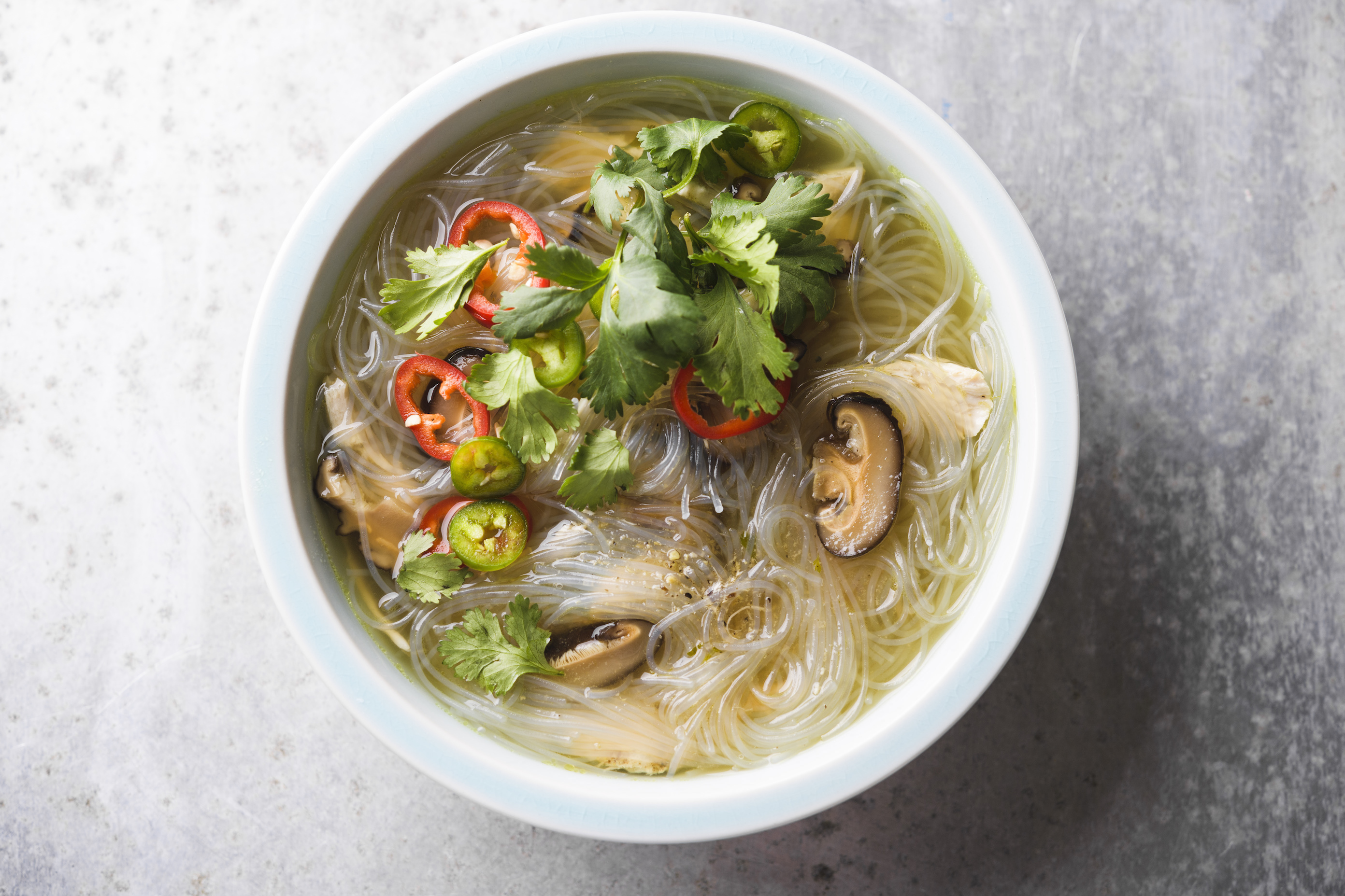 Instant Pot Vietnamese chicken glass noodle soup Miến gà - Beyond